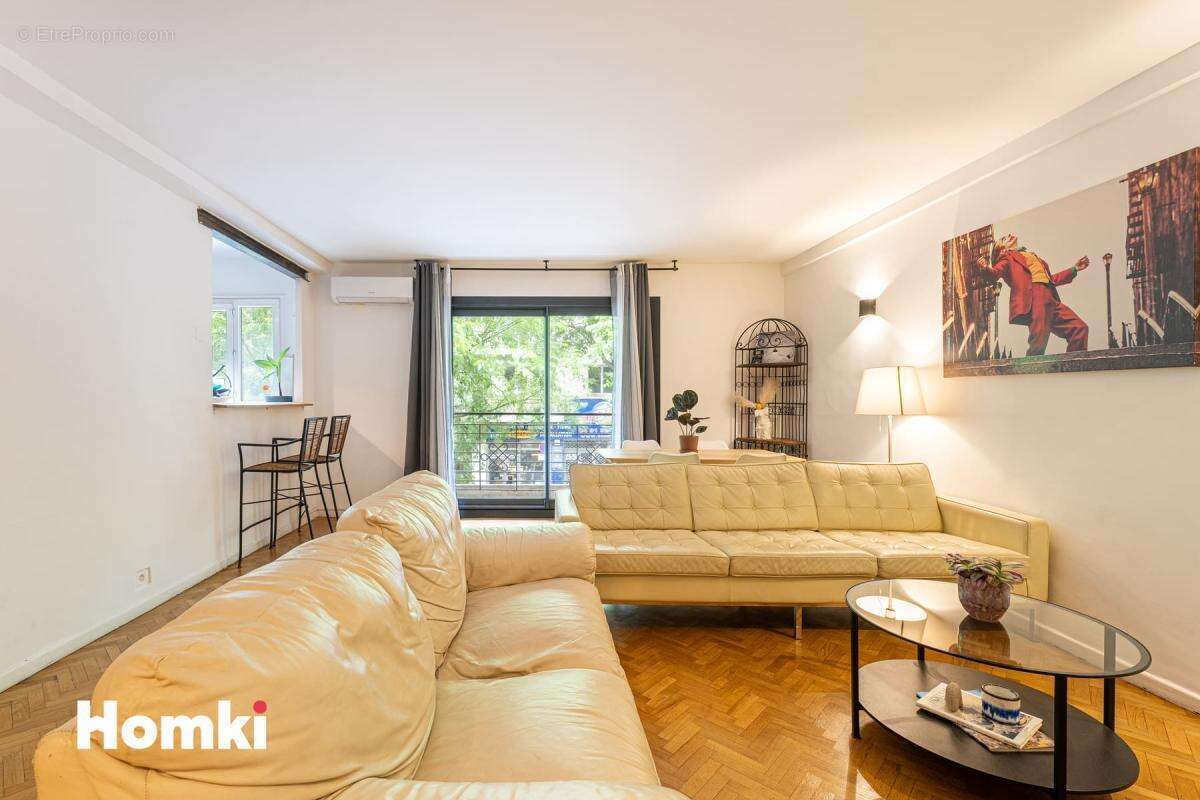 Appartement à MARSEILLE-6E