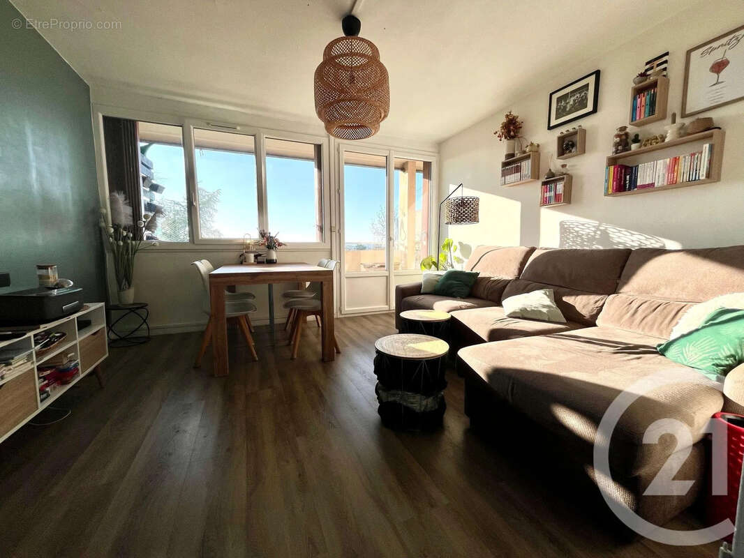 Appartement à VILLEURBANNE