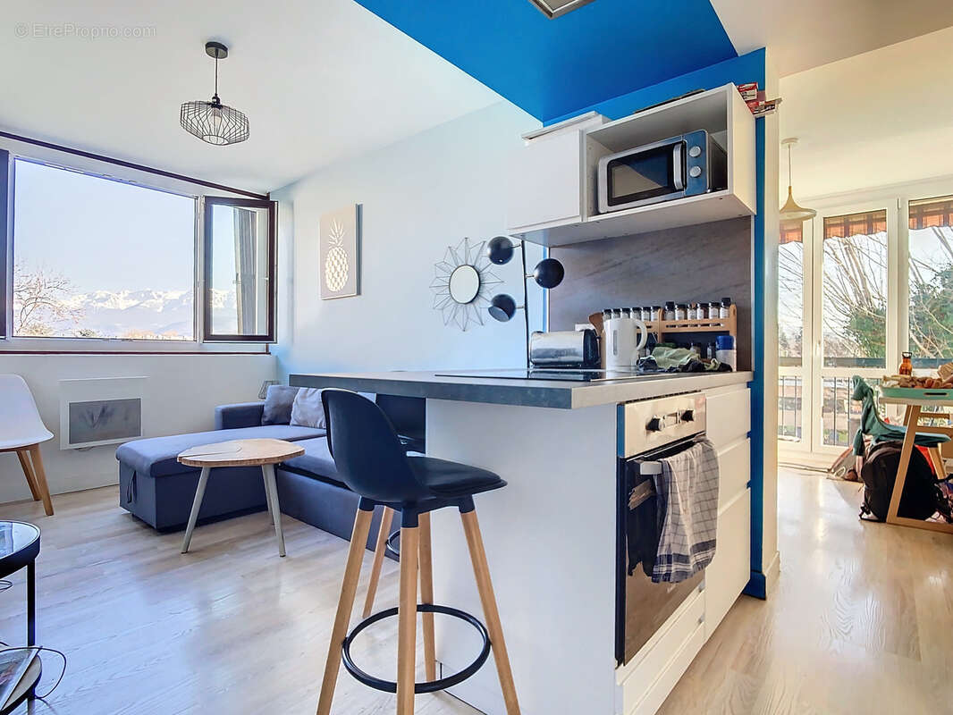 Appartement à FONTAINE