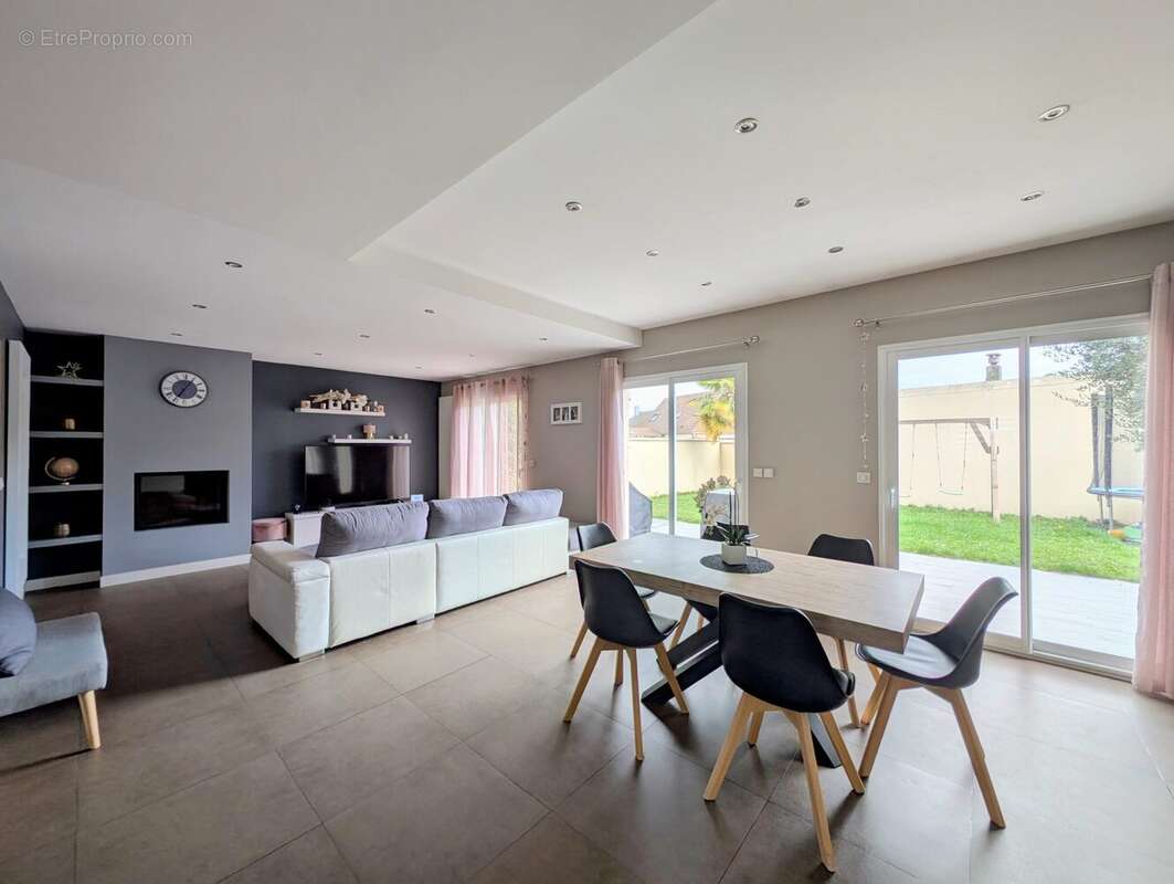 Maison à LA VERRIERE