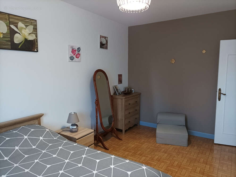 Maison à CONDEZAYGUES