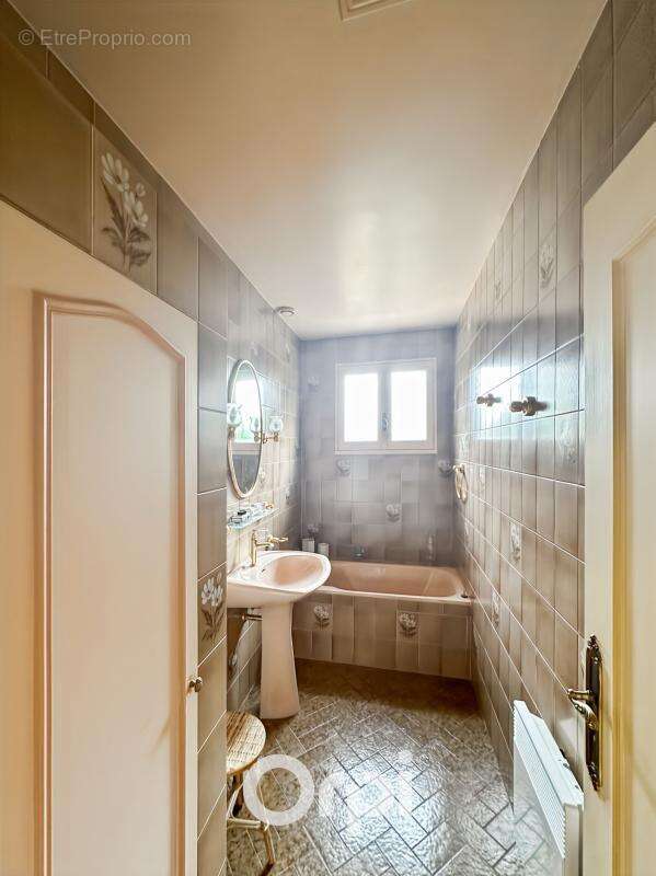 Maison à SAINT-VINCENT-SUR-JARD