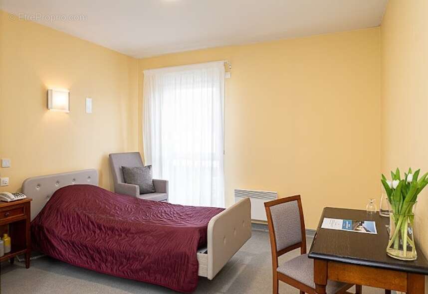 Appartement à SAINT-CYR-SUR-LOIRE