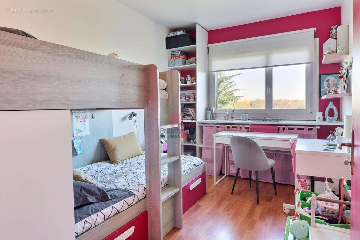 Appartement à SAINT-MICHEL-SUR-ORGE