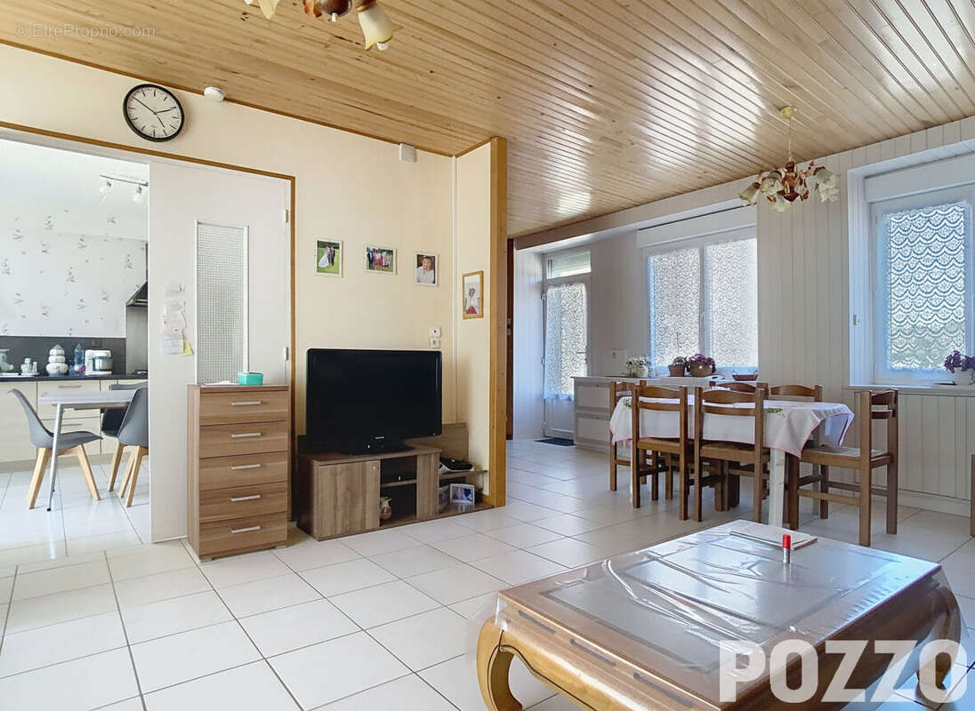 A Vendre - La Boussac - Maison 4 pièce(s) 95 m² - photo 6