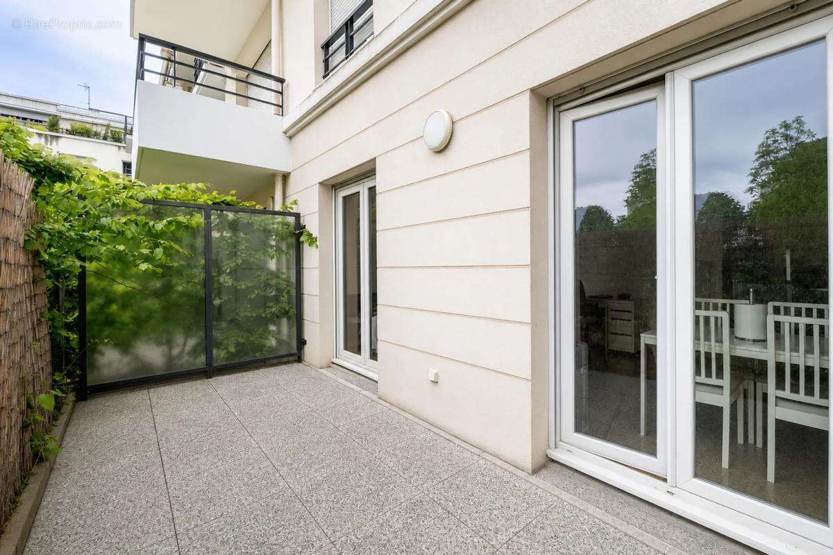 Studio lumineux avec terrasse à Carrières-sous-Poissy - photo 2