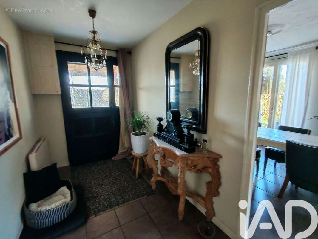 Photo 8 - Maison à PRESSIGNAC