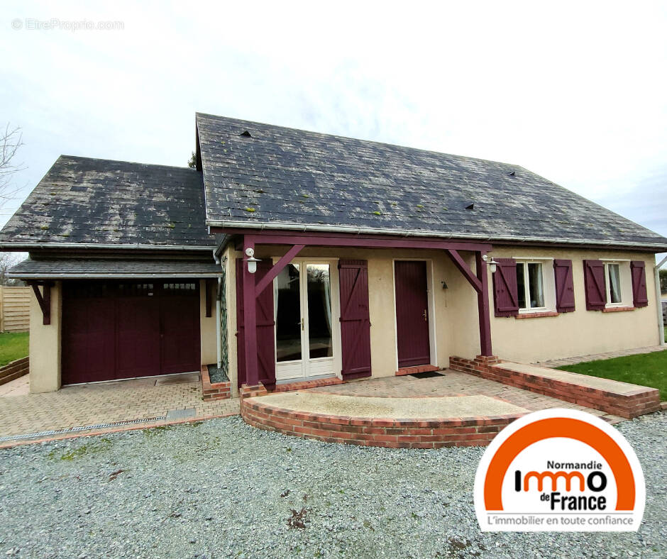 Maison à SAINT-ROMAIN-DE-COLBOSC