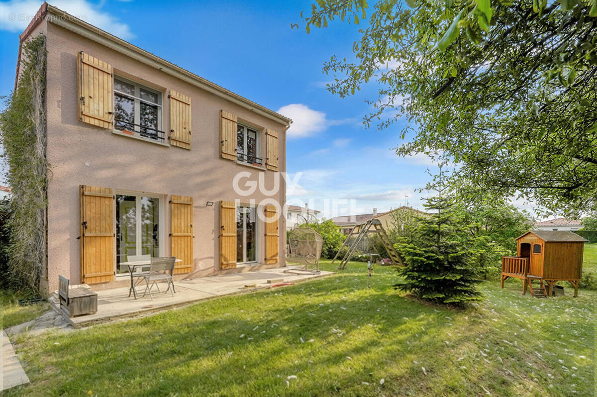Maison à FRONTON