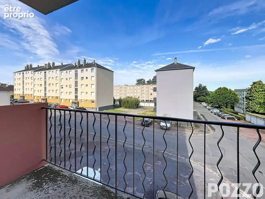 À vendre Saint-Lô, proche du centre-ville, appartement T2 avec garage - photo 3