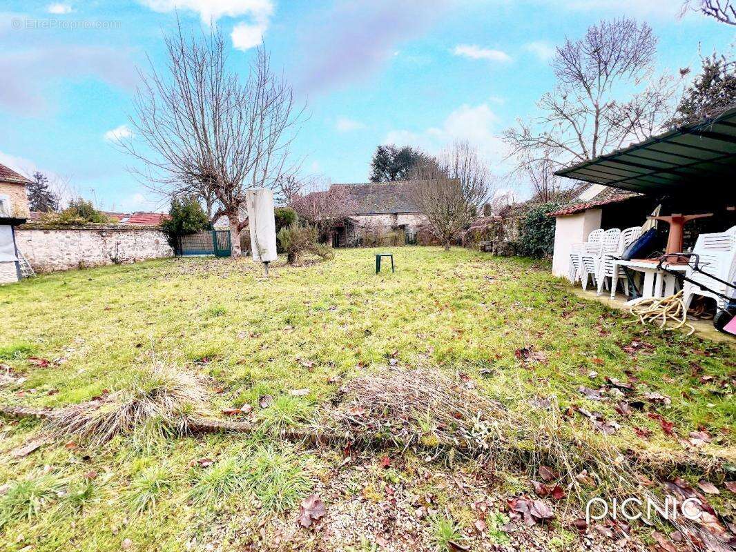 Commerce à BARBIZON