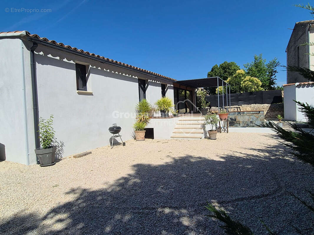 Maison Malemort Du Comtat 5 pièces avec piscine - photo 12