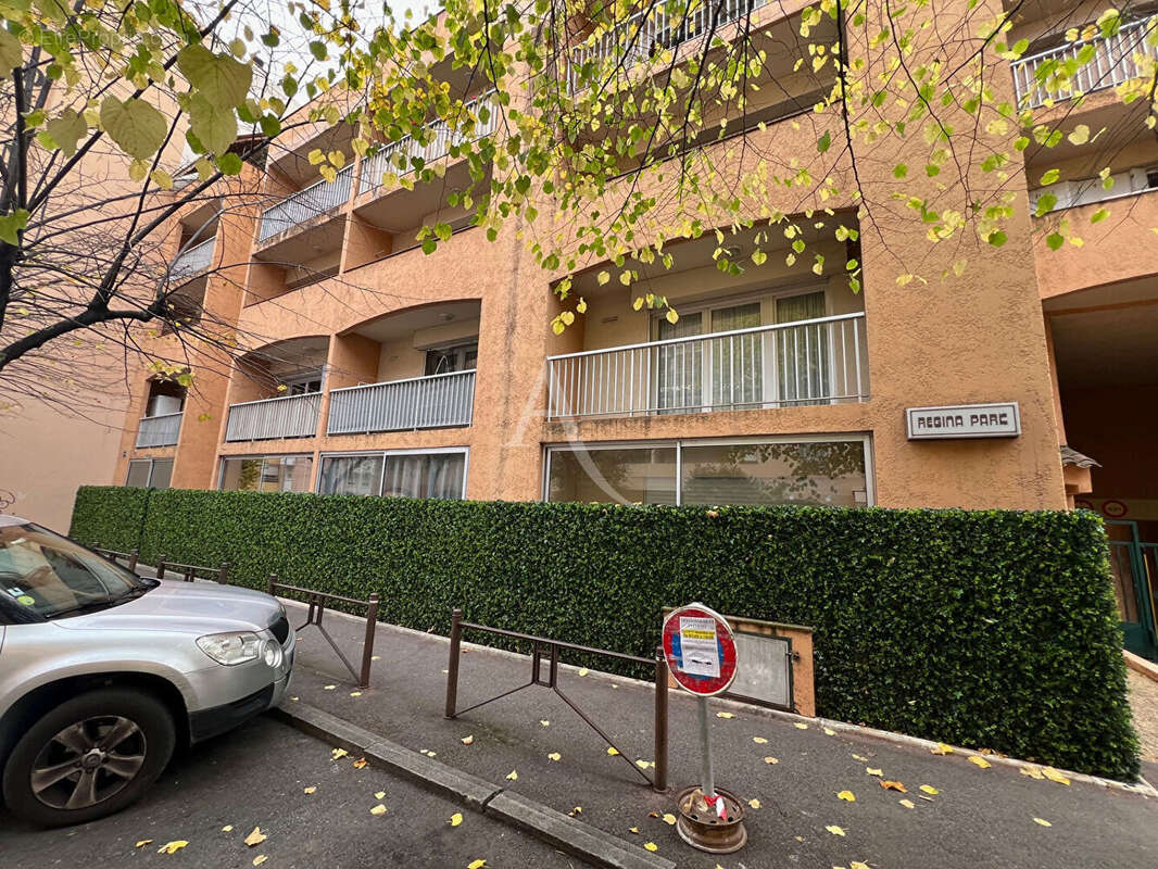 Appartement à VENCE