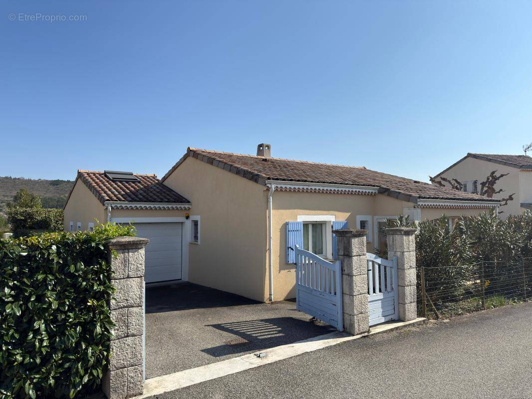 Maison à VILLENEUVE-DE-BERG