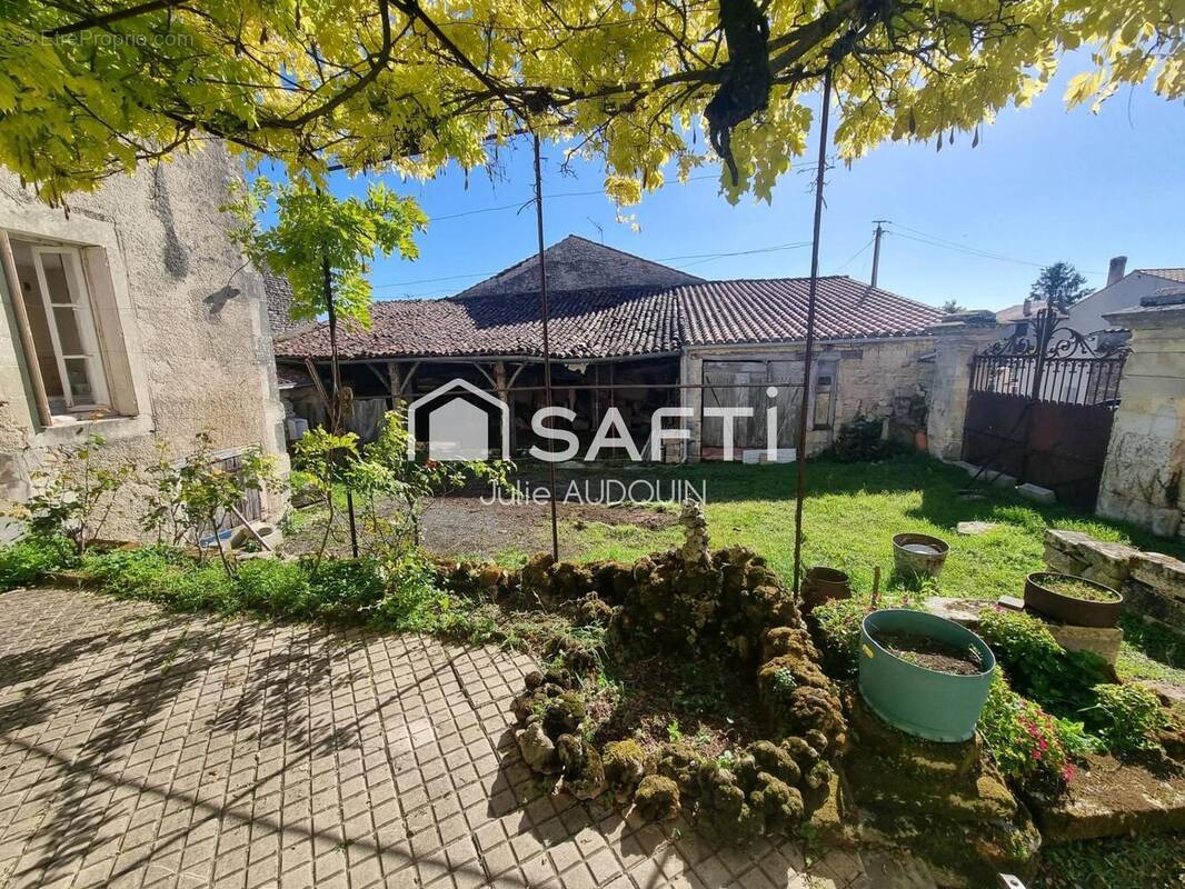 Photo 1 - Maison à BEAUVAIS-SUR-MATHA