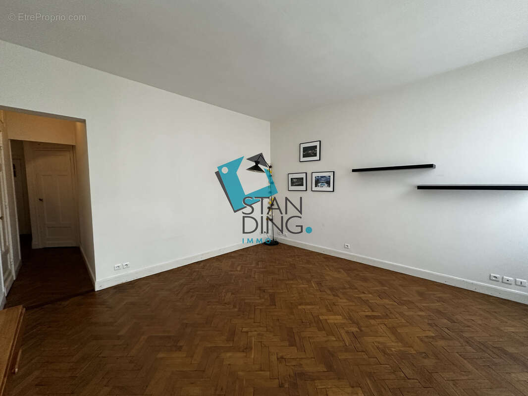 Appartement à LA MADELEINE
