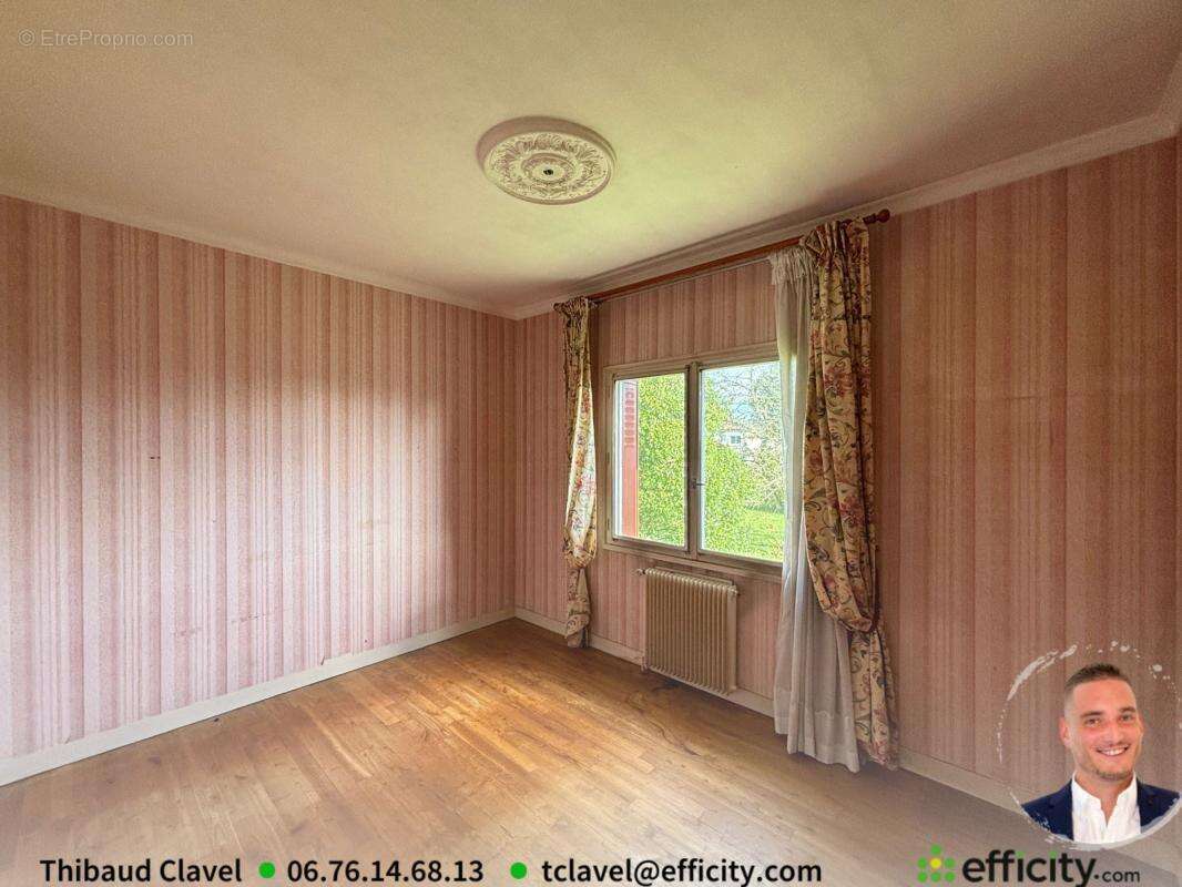 Maison à SAINT-YRIEIX-SUR-CHARENTE