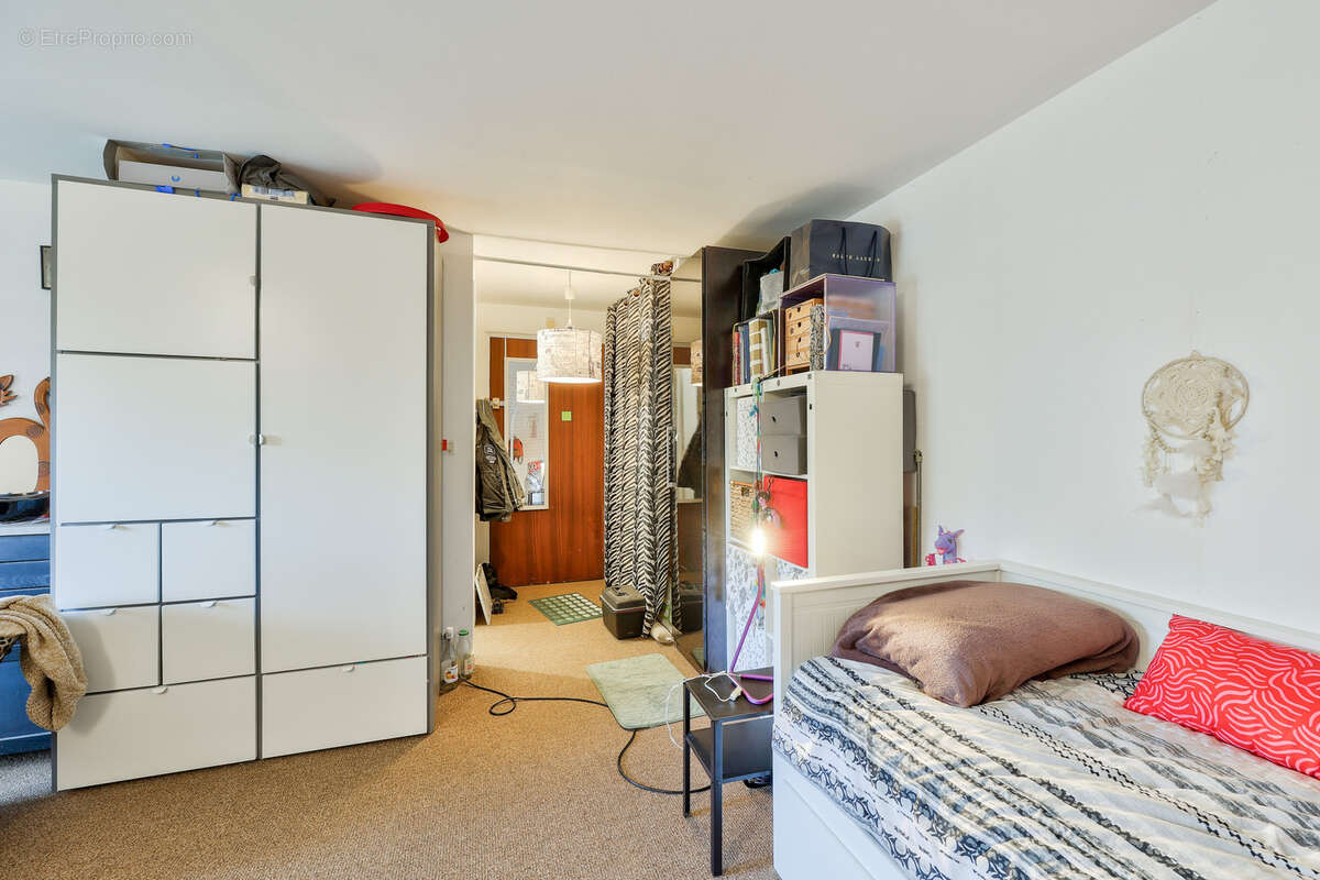 Appartement à FONTENAY-LE-FLEURY