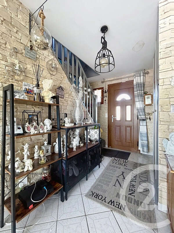 Maison 180 m² à Vraux  - photo 8