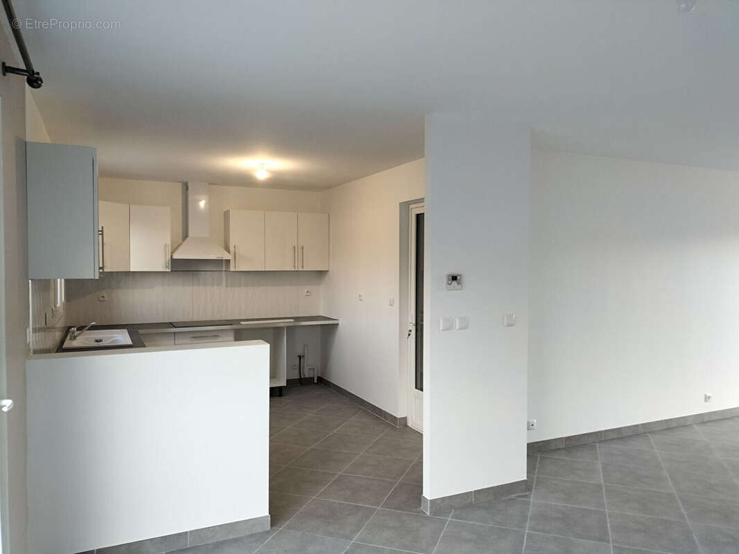 Maison à TONNAY-CHARENTE