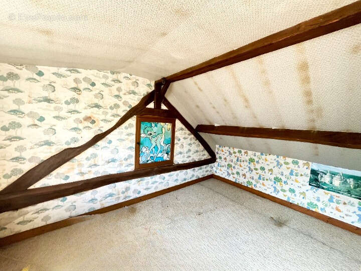 Maison à AUVERS-SUR-OISE