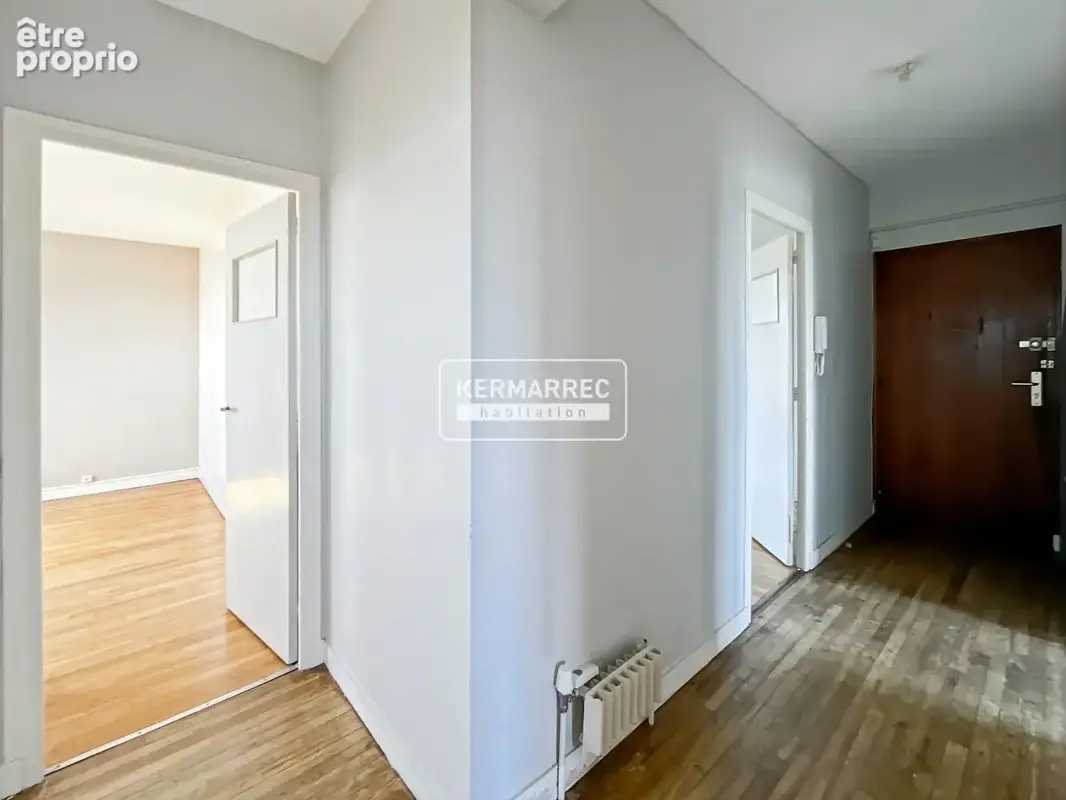 Appartement t3 - 2 chambres - balcon - ascenseur - parking - expose ouest - photo 10