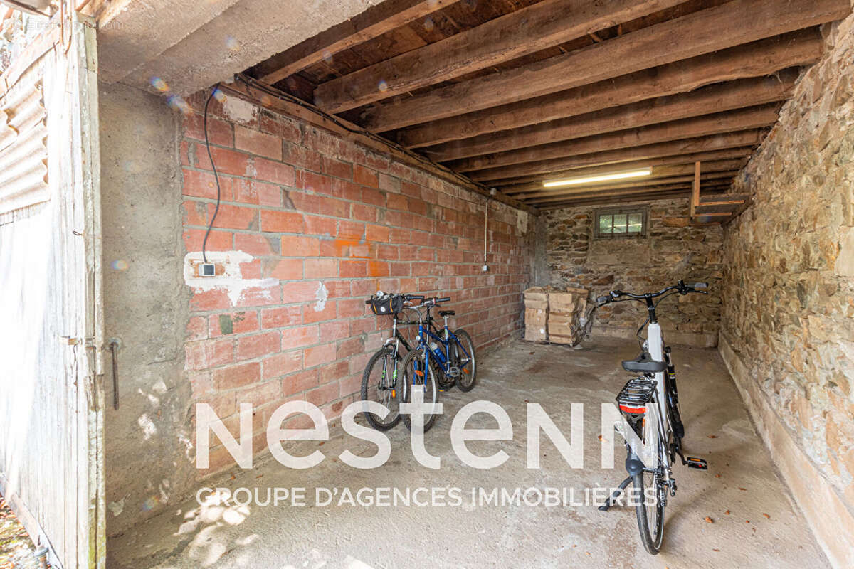 Maison Alban ancienne ferme avec dépendances sur 1ha de terrain attenant - photo 21