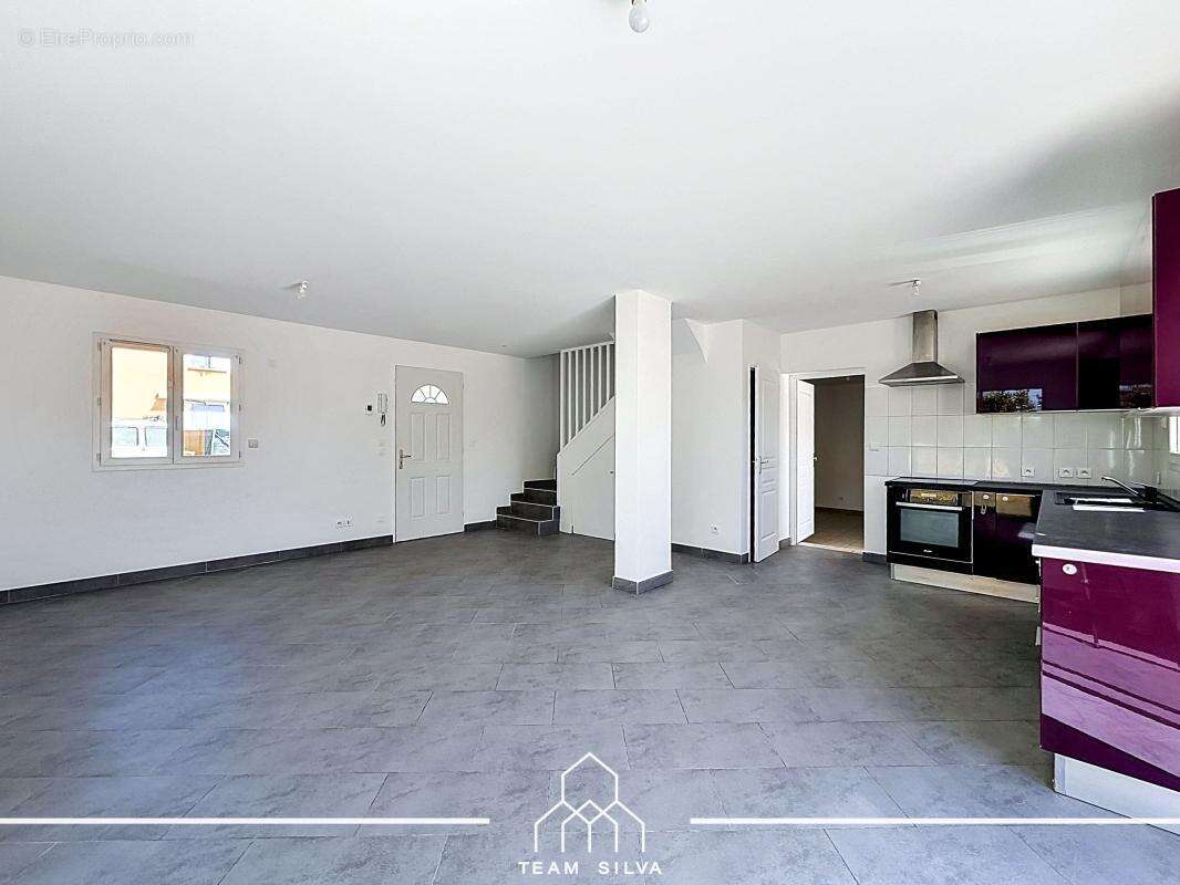 Maison 80 m² à Chasse-Sur-Rhone  - photo 7