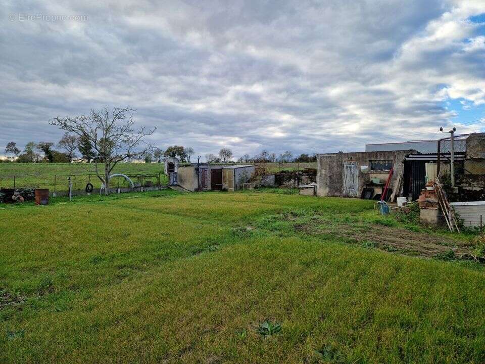 Maison à LA POMMERAYE