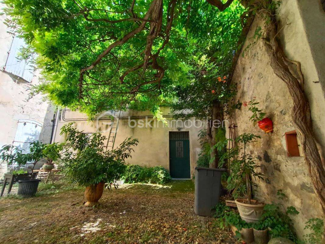 Maison à CLERMONT-L&#039;HERAULT