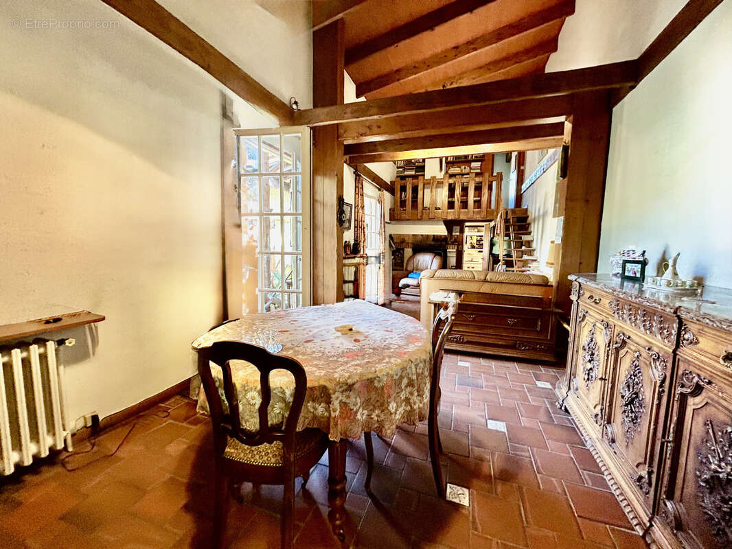 Maison à SATHONAY-VILLAGE