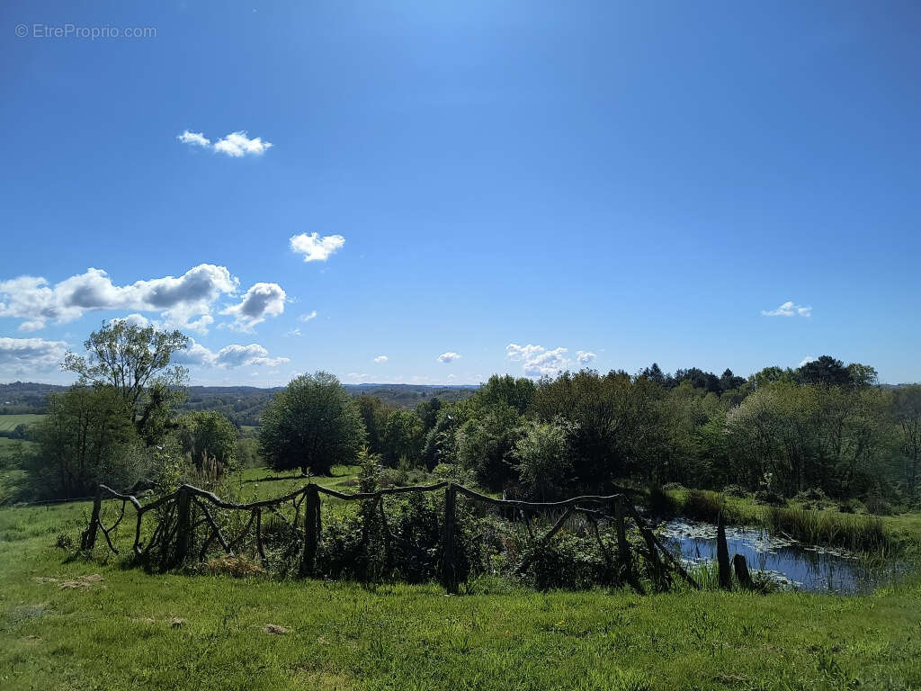 Maison à SAINT-PARDOUX-L'ORTIGIER