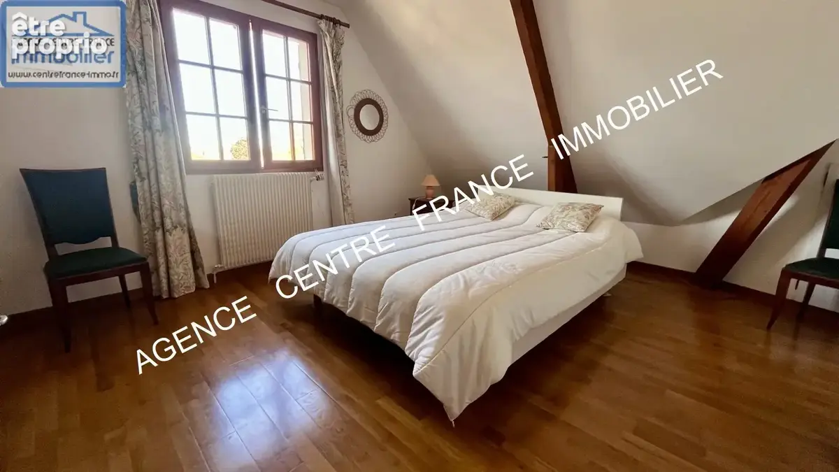 Maison de 150 m² avec 4 chambres - photo 10