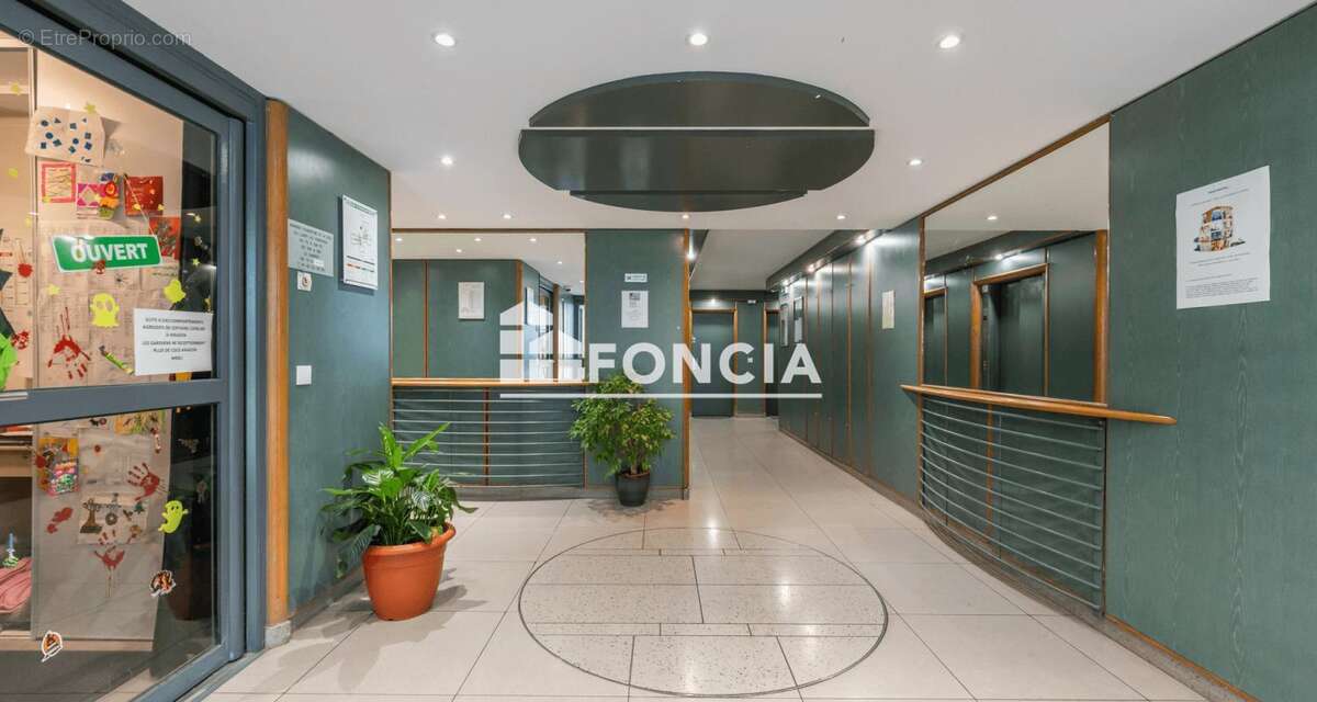 Appartement à PARIS-19E