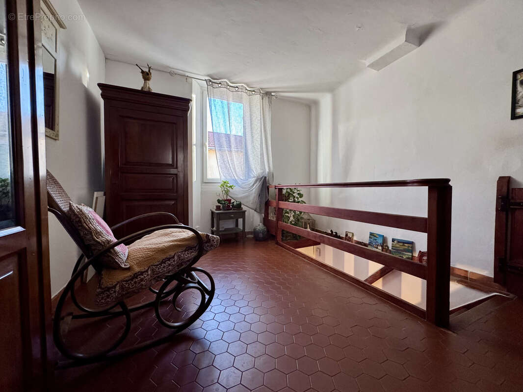 Maison à LA LONDE-LES-MAURES