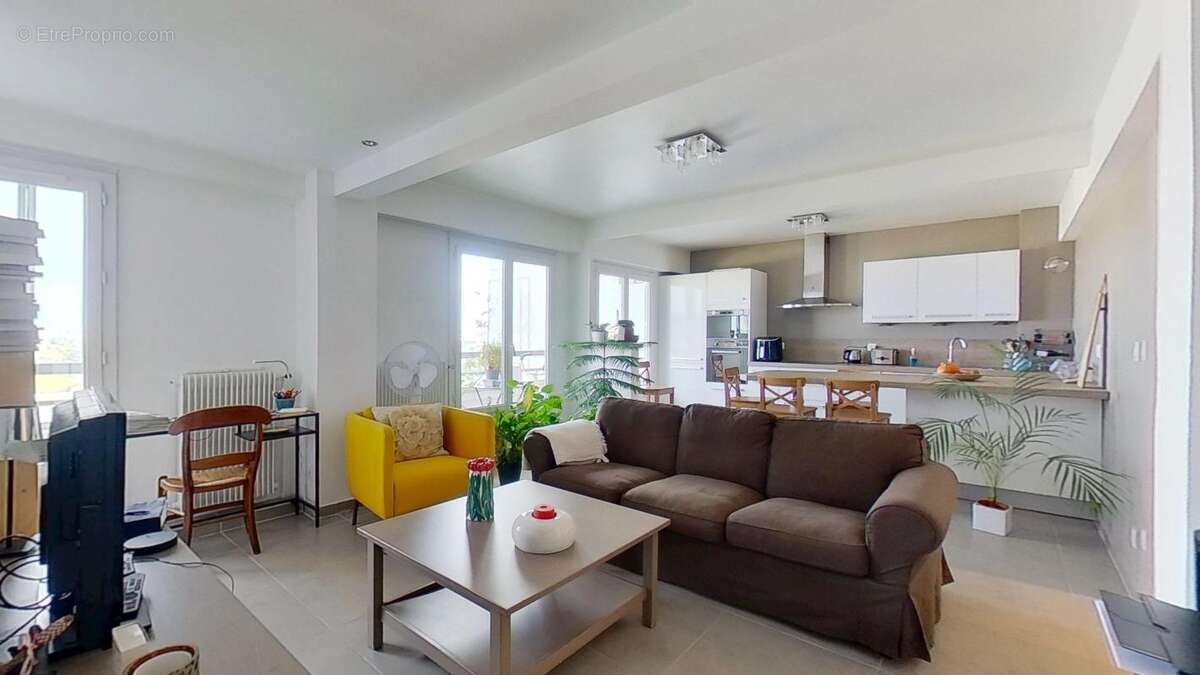 Appartement à CALUIRE-ET-CUIRE