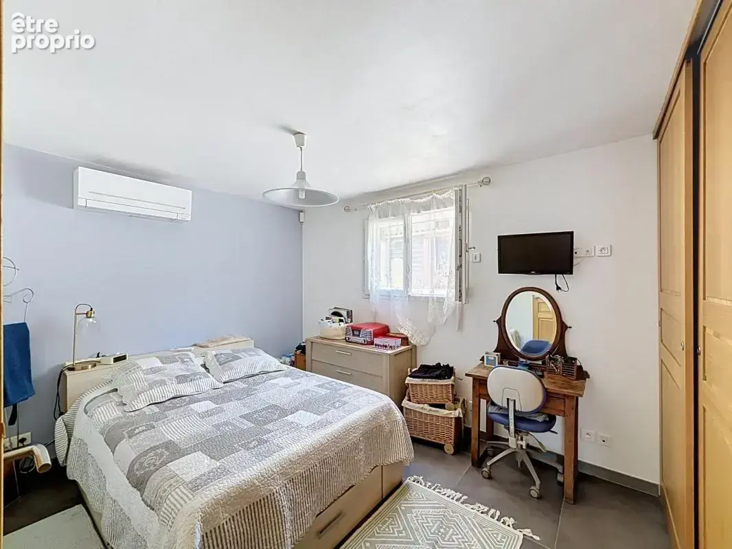 Marseille 13ᵉ – propriété de 167 m² – 4 logements indépendants – piscine – 2 garages- dpe a - photo 6