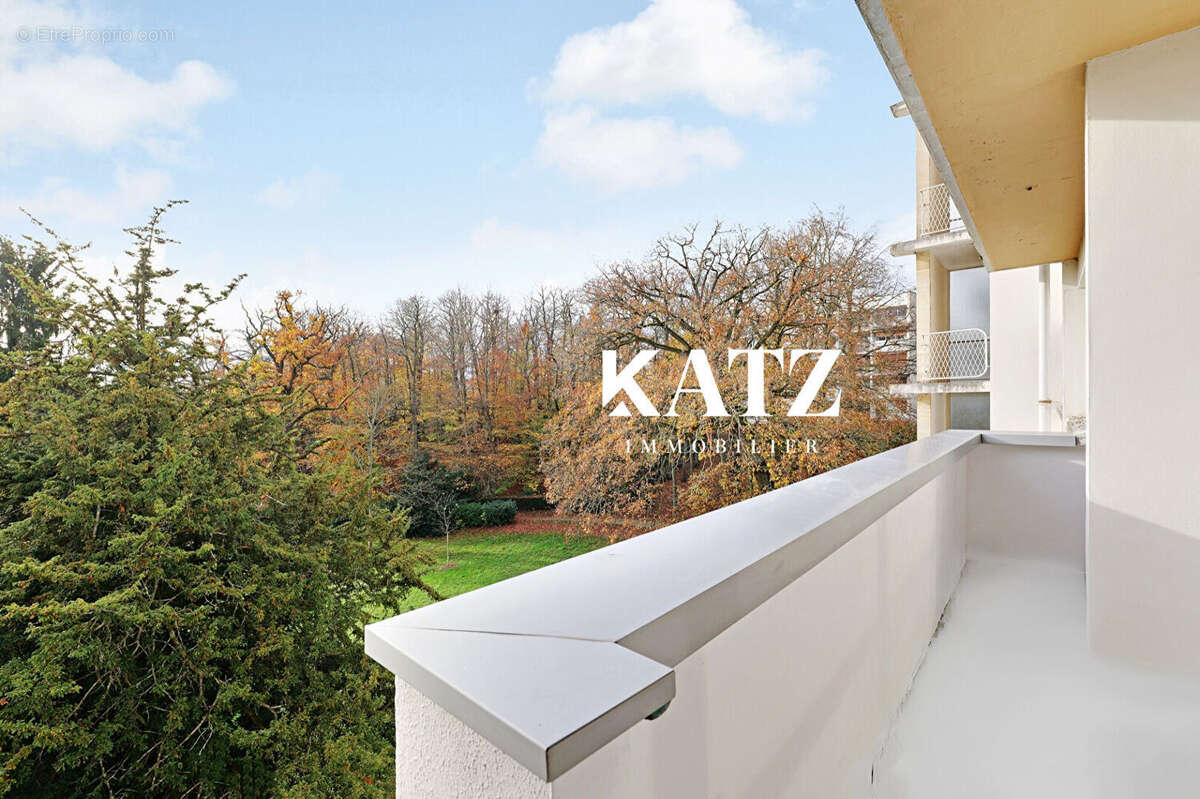 Appartement à VAUCRESSON