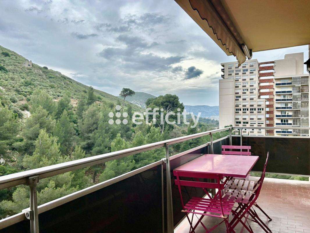 Appartement à MARSEILLE-10E