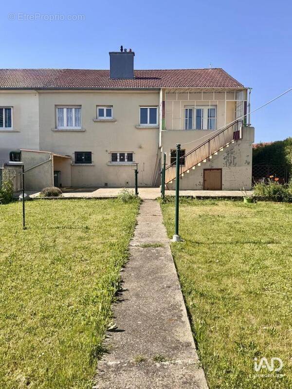 Photo 1 - Maison à SEMECOURT