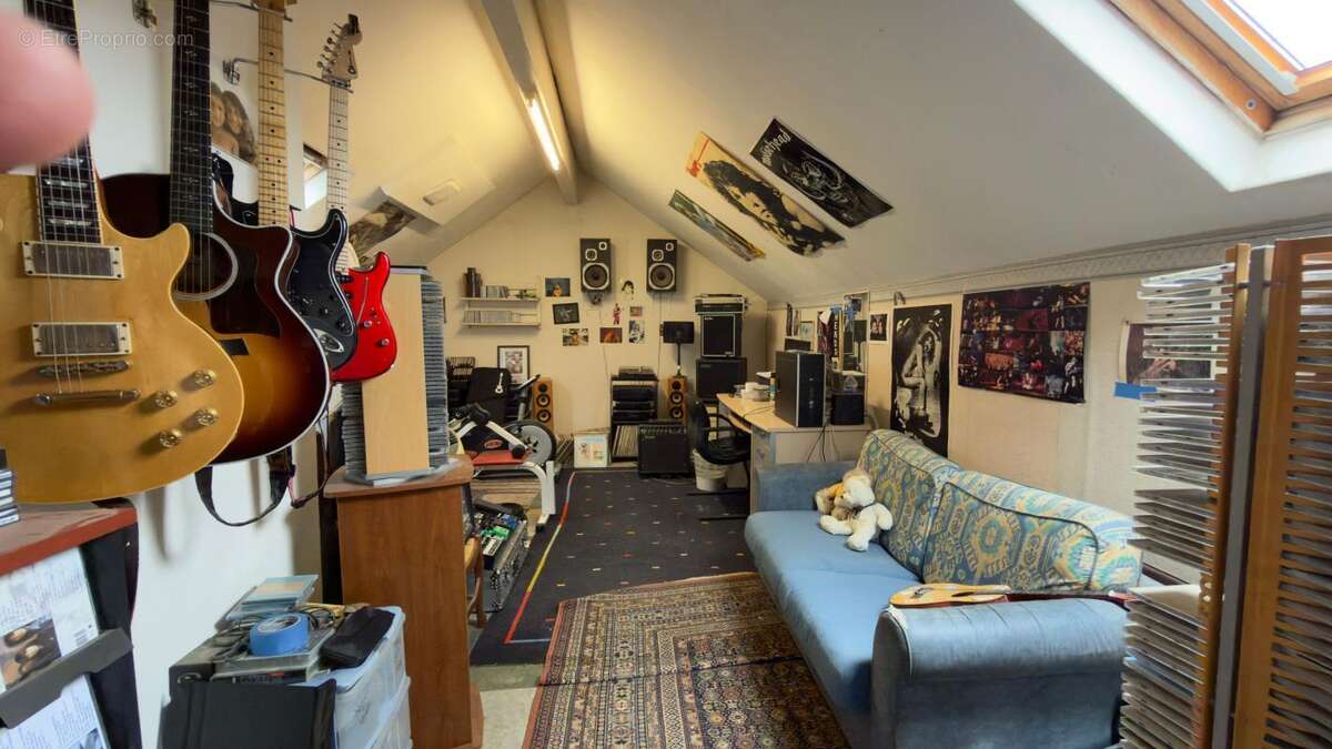 Maison à NEUILLY-PLAISANCE