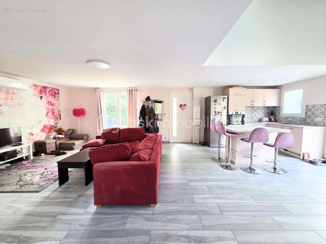 Maison à SAINT-GELY-DU-FESC