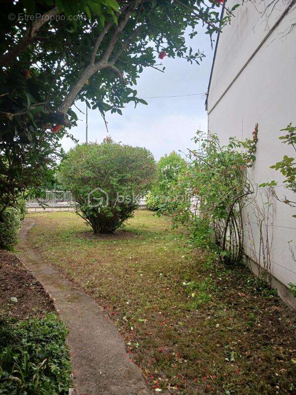 Maison à BALLAN-MIRE