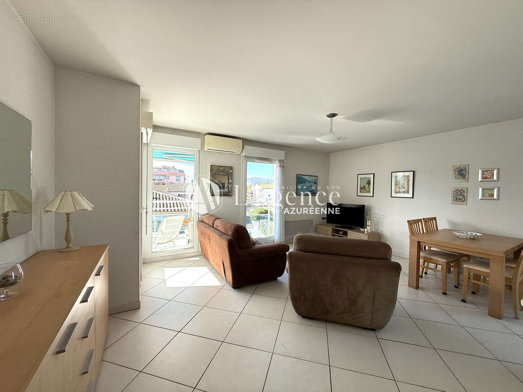 Appartement à CAGNES-SUR-MER