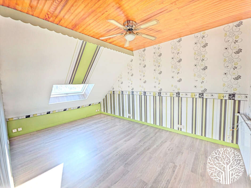 Maison à MILLY-LA-FORET