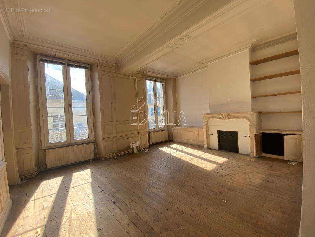 Maison à ROSNY-SUR-SEINE