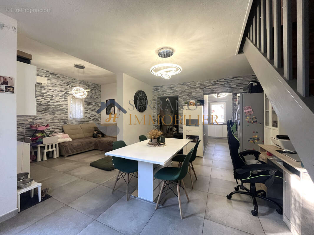 Maison à TARASCON