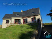 Maison à PLUGUFFAN