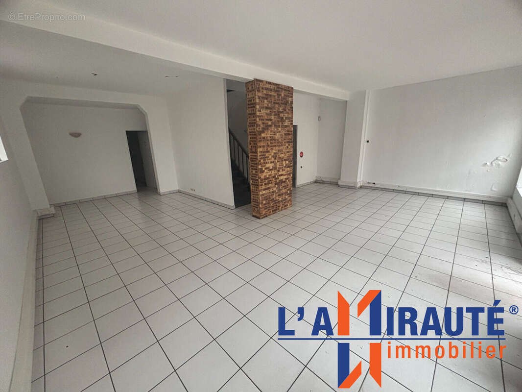 Appartement à SARTROUVILLE