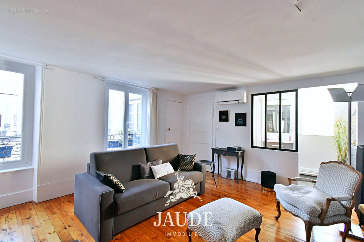 Appartement de caractère de 207 m2 en dernier étage avec vues dégagées   Plateau Central, Clermont-Ferrand - photo 5